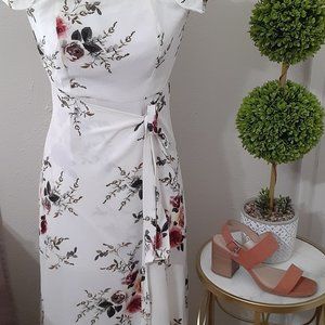 Floral dress brand Saved By The dress, Size S